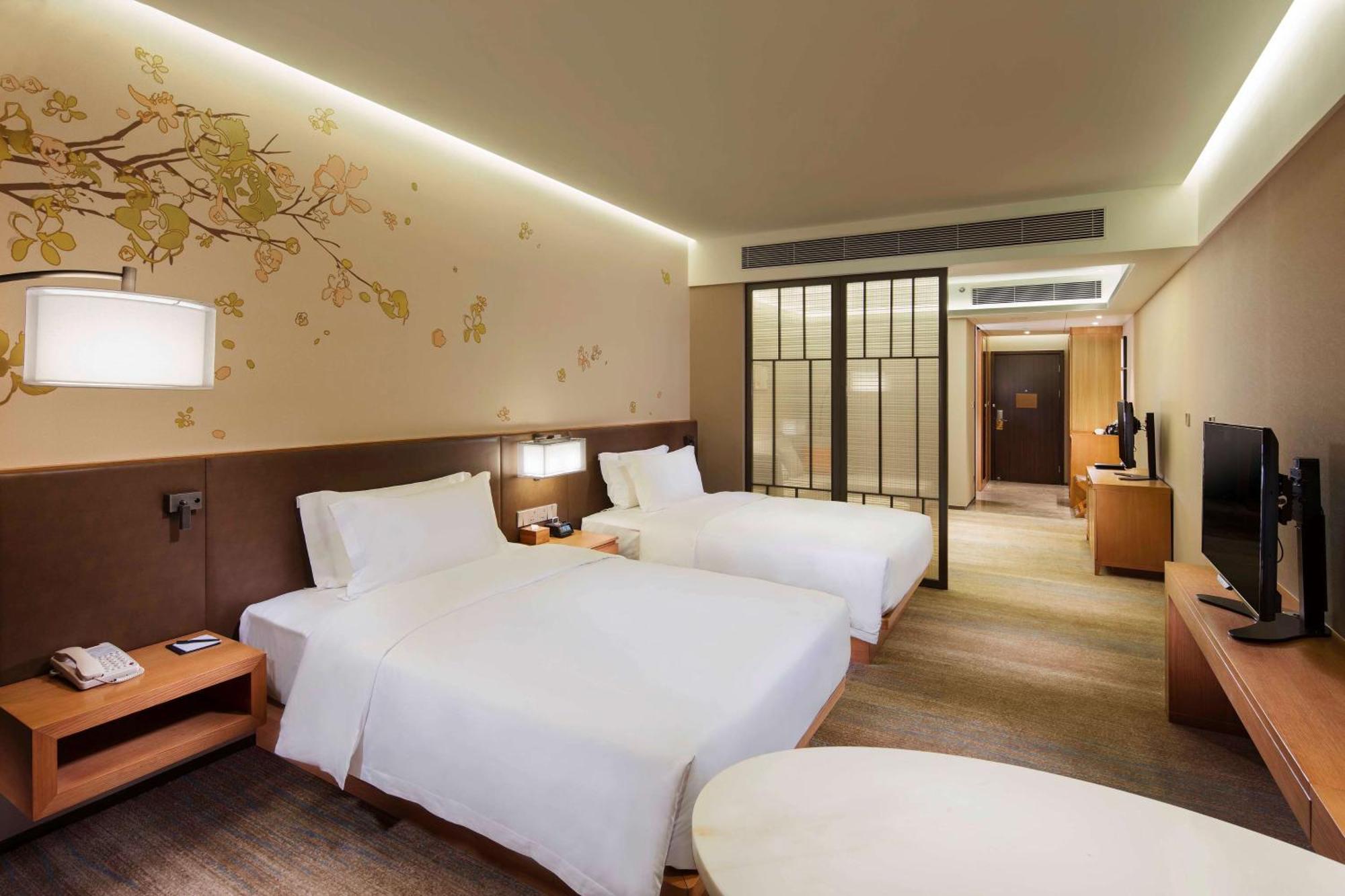 Hilton Garden Inn Shiyan Shiyan  Экстерьер фото